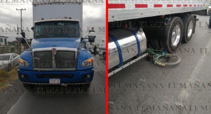 Ciclista es brutalmente atropellado en Nuevo Laredo; tráiler lo arrastró varios metros