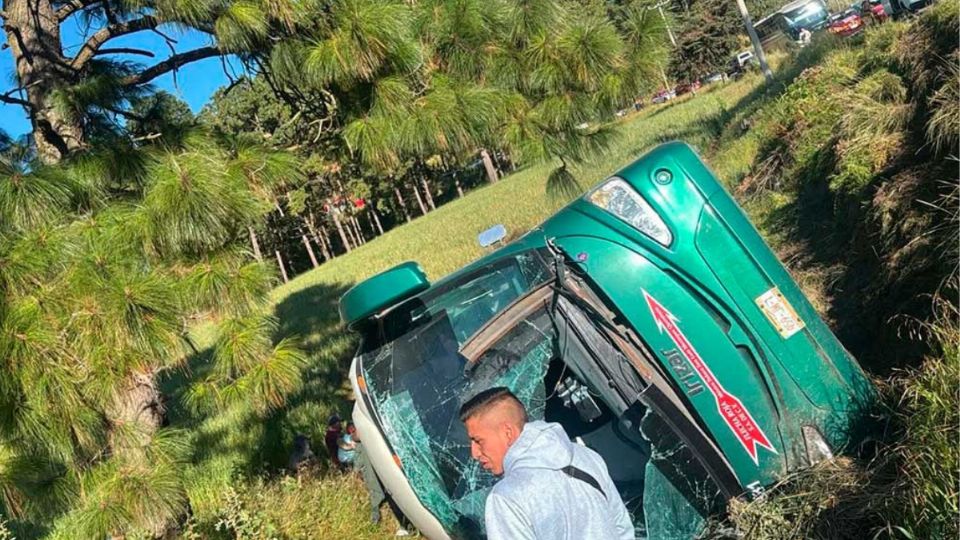 El accidente dejó varias personas lesionasdas