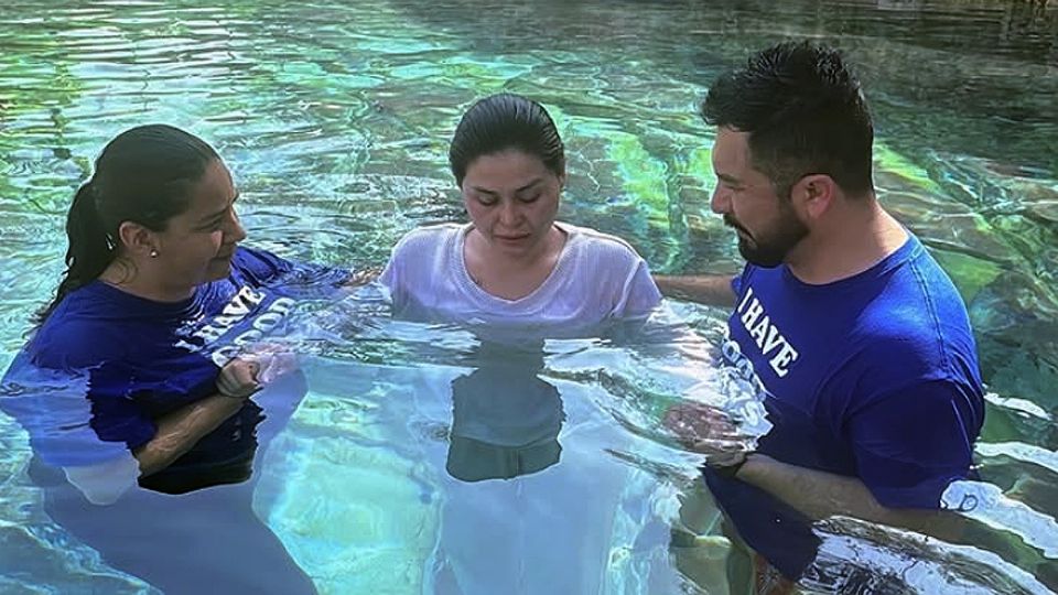 'Gomita' durante su bautizo.