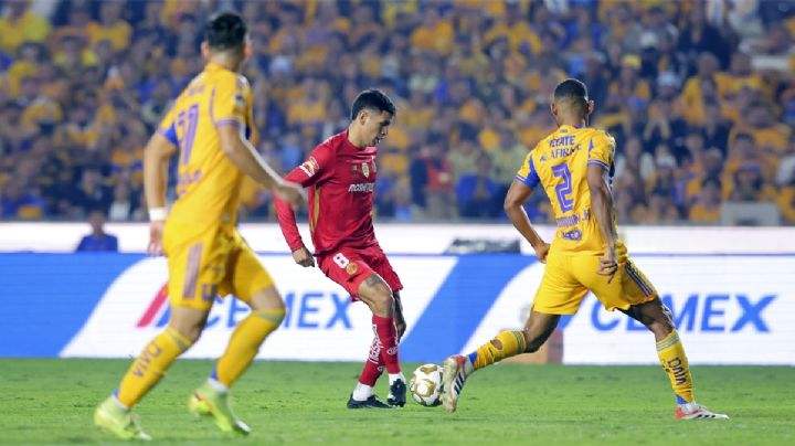 Apertura 2025: Tigres aventaja en la Final de Ida al vencer 1-0 a Toluca en el Estadio Universitario