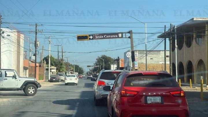 Presunto choque provoca apagón y falla de semáforos en el Centro de Nuevo Laredo