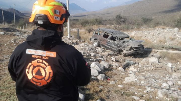 Tragedia en la carretera Monterrey–Saltillo; joven de 21 años muere tras volcadura