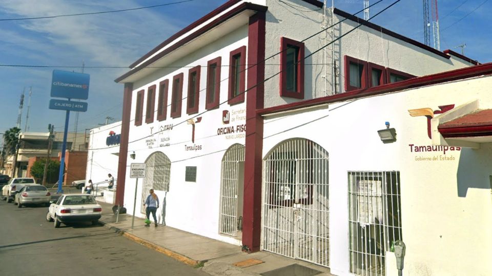 Los trámites en la Oficina Fiscal.