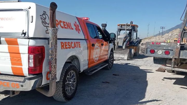 Obrero cae a fosa profunda en obras de Nuevo León; cayó 4 metros al vacío