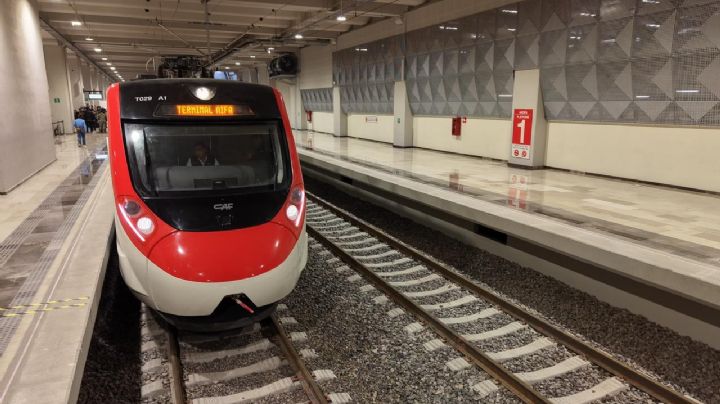 Avanza Tren Suburbano Lechería-AIFA;  Claudia Sheinbaum encabeza recorrido de supervisión