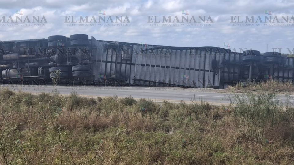 Volcadura en Libramiento Mex 2.