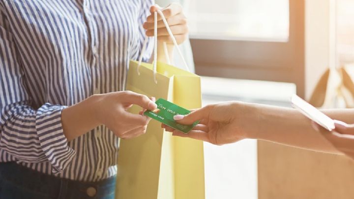 Devoluciones de regalos de Navidad: endurecen costos a compradores en Estados Unidos