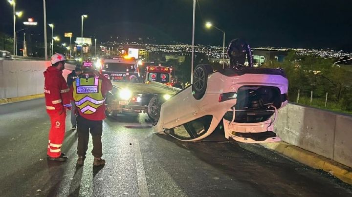 Pedrito, de 17 años, destruye su auto nuevo en Monterrey; se lo acababan de regalar
