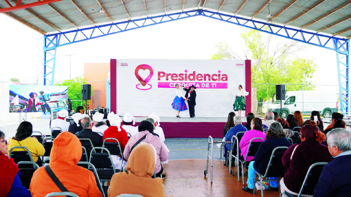 Facilitan trámites sin salir al Centro; llevan 'Presidencia cerquita de ti' a la UAT