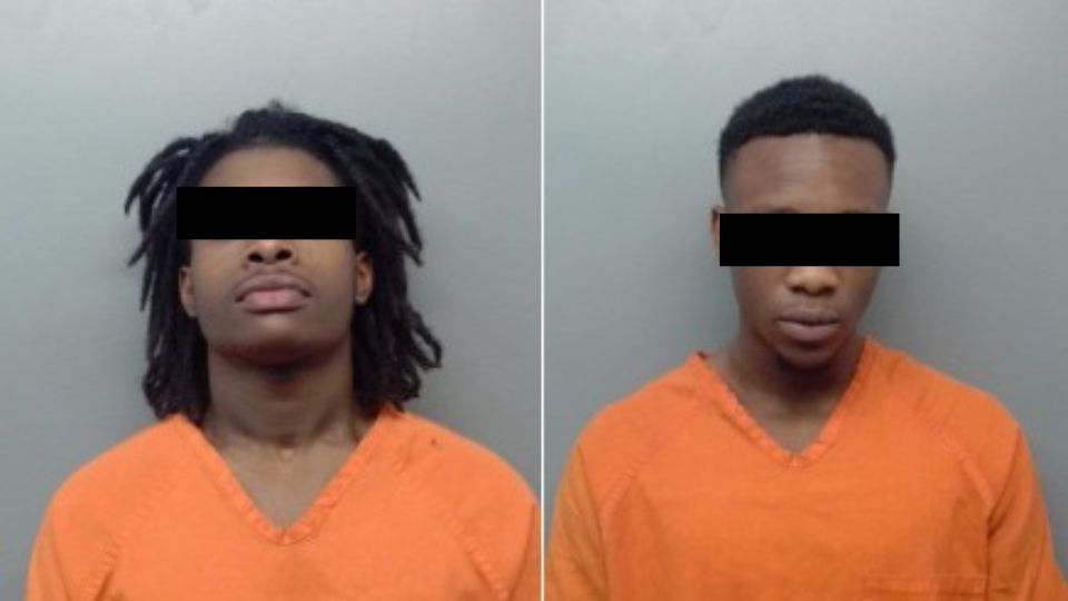 Arrestan a dos afroamericanos en Webb; localiza indocumentados en su vehículo