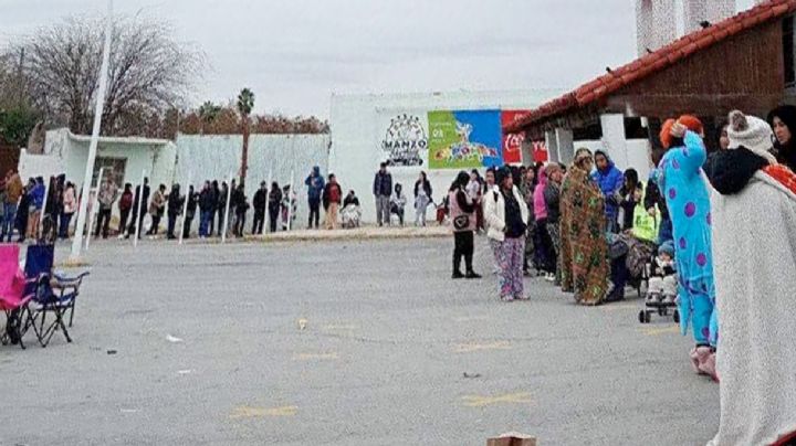 Prófugos del anexo... y del frío: fanáticos desafían el clima por boletos para Julión y Alfredito