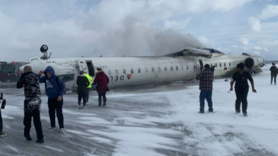 Al menos 9 personas resultaron lesionadas tras un accidente aéreo