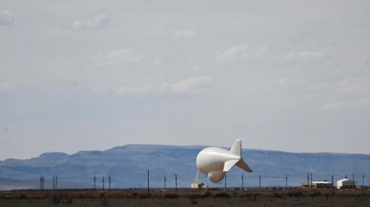 ¿Para qué sirven los globos aerostáticos que se pueden ver en la frontera de Texas con México?