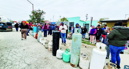 Benefician con gas a más de 100 familias de la colonia Los Olivos