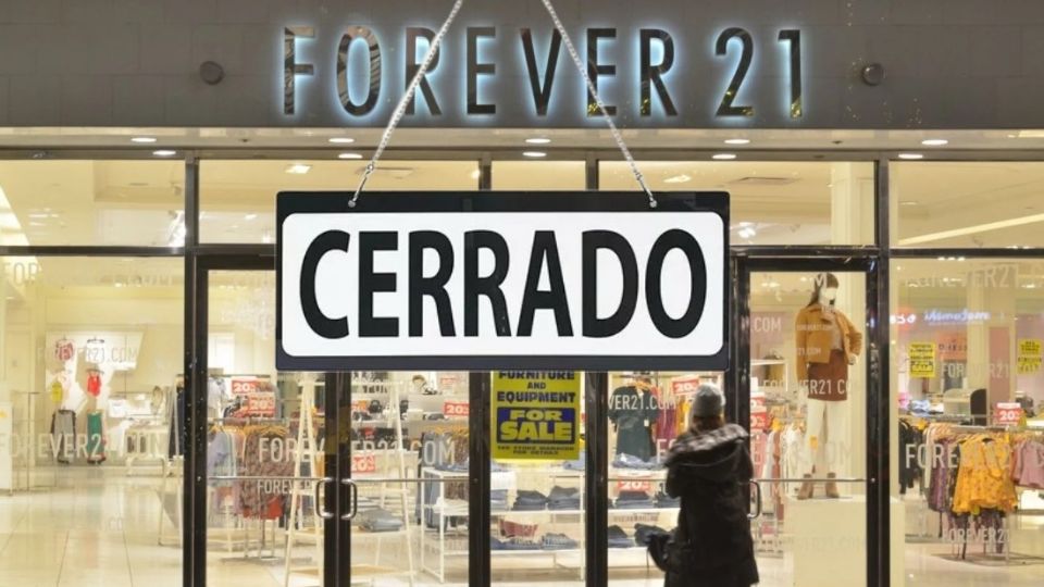 Forever 21 cerrará varias tiendas.