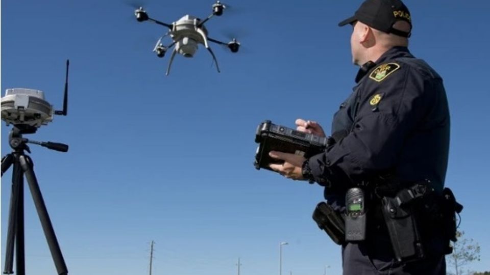 La policía cuenta con drones para poder servir más rápido ante las emergencias