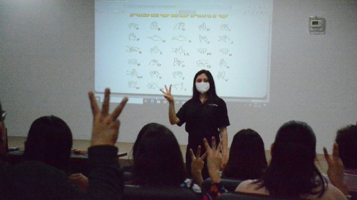 Imparte DIF y Universidad Tecmilenio curso gratuito de Lengua de Señas Mexicana en Nuevo Laredo