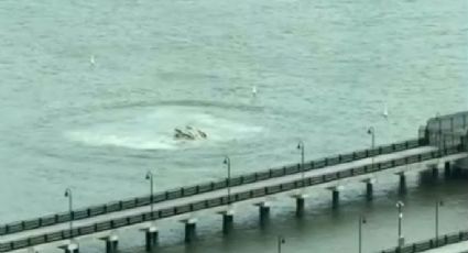 Helicóptero se estrella en el río Hudson de Nueva York; desata pánico en la ciudad