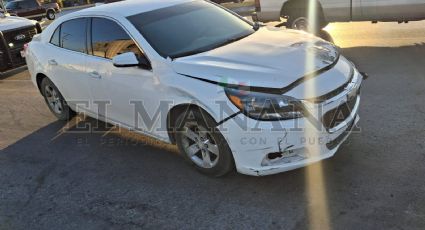 Nuevo Laredo: motociclista sufre fuerte accidente en  avenida Francisco Murguía; se estampó contra un auto