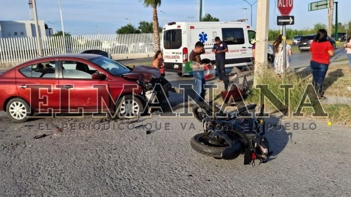 Nuevo Laredo: motociclista queda gravemente herido tras ser embestido frente al Palacio de Justicia