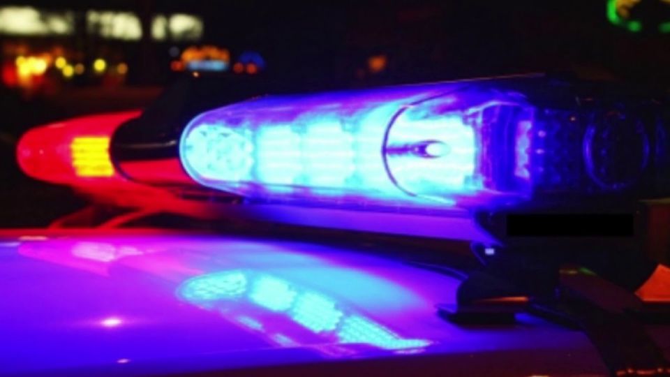 Un fuerte accidente le costó la vida a una persona en Laredo.