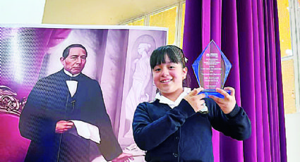 Alexa Naomi Araujo es la mejor oradora en Sentimiento Juarista