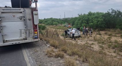 Conductora y su familia sufren aparatoso accidente en Carretera Aeropuerto; tráiler se les fue encima