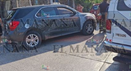 Abuelita y su nieto terminan en el hospital; vehículo los impactó en la colonia Buenavista