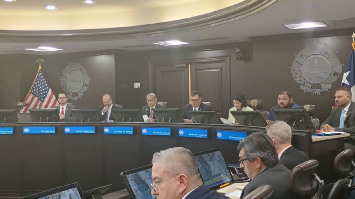 Negociarán muro con Texas