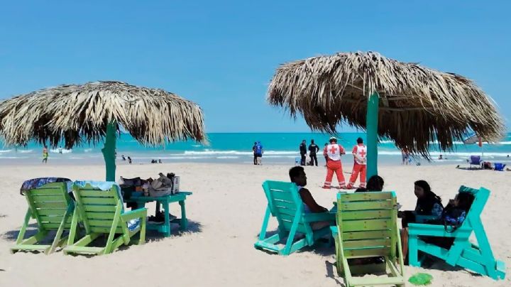 Playa Miramar: olas se 'tragan' a jovencito frente a sus familiares que lo vieron perderse en el mar