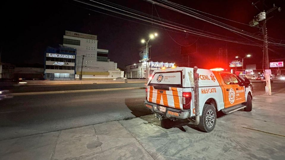 Protección Civil revisa las áreas donde se sintió el temblor.