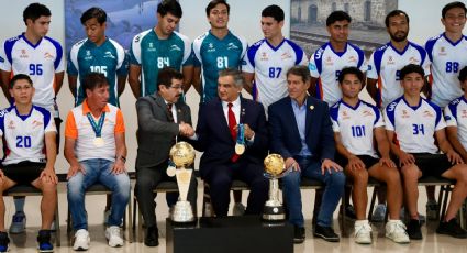 Felicita Américo Villarreal a Correcaminos Premier por poner en alto a Tamaulipas y a la UAT