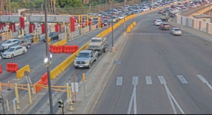 Puentes de Nuevo Laredo saturados: hay largas filas de autos y camiones de carga