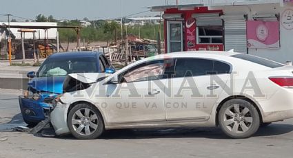 Nuevo Laredo: Jimena se mete en contra y provoca choquezón de frente en Bonitos Toboganes