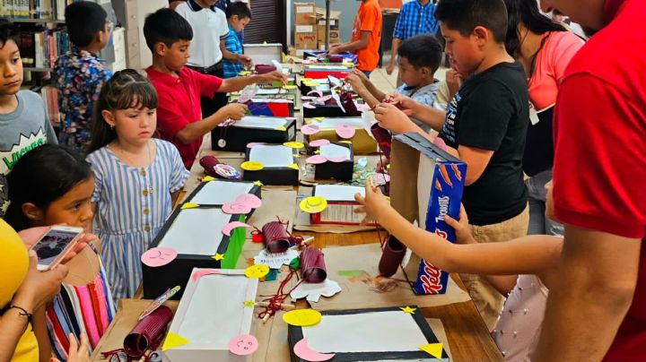 Disfrutan familias de las bibliotecas municipales en Nuevo Laredo