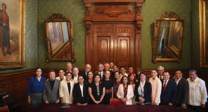 Américo Villarreal Anaya acude al Palacio Nacional a reunión de trabajo del IMSS-BIENESTAR