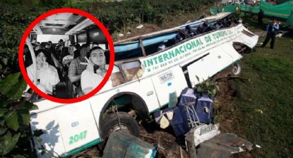 Mueren 10 estudiantes tras choque de autobús; cayeron varios metros desde un puente elevado