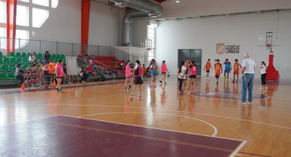 Entrenadores de basquetbol de Nuevo Laredo reciben certificación oficial avalada por la FIBA