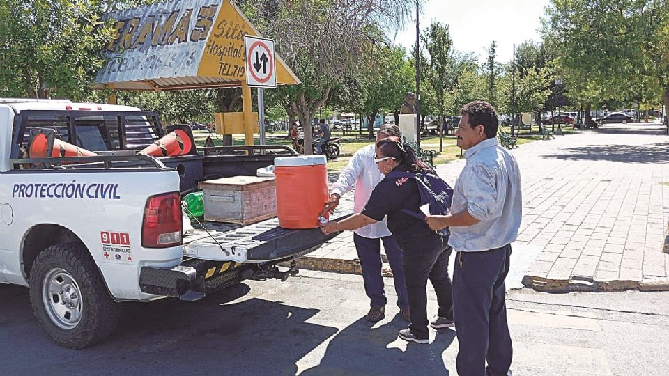 Se ofrecerá agua, sueros y atención por parte de personal de Protección Civil y de la Secretaría de Bienestar.