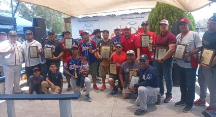 Premian a lo mejor de lo mejor en la Liga Fronteriza Dominical de Softball