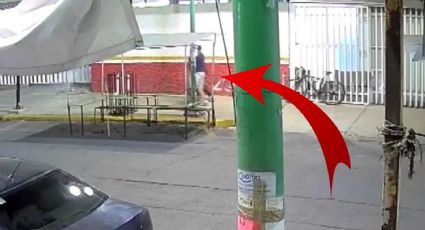 MOMENTO EXACTO en el que bala perdida impacta en el pecho y mata a joven de 18 años