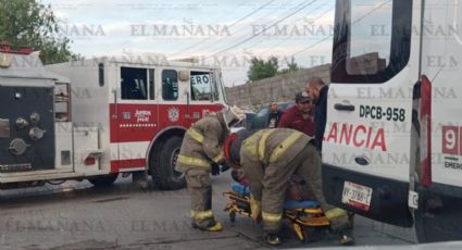Abejas atacan salvajemente a abuelito en la colonia 20 de Noviembre; bomberos lo rescatan