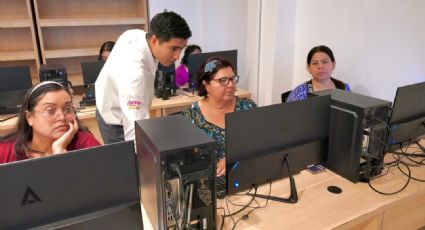 ¡Aprenden rumbo al futuro!: abren más cursos de computación para mujeres en la Infoteca