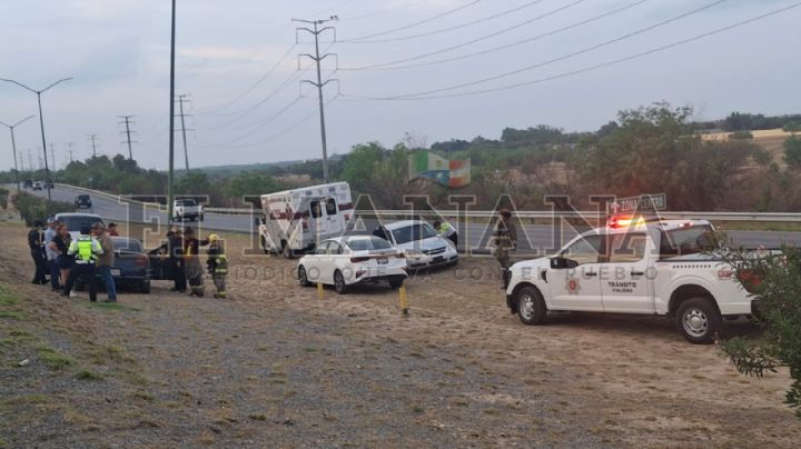 Natalia iba conduciendo y hablando por teléfono; provocó un accidente en la colonia Infonavit