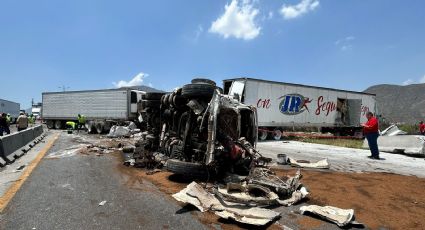 ¿Qué pasó en la Autopista Monterrey-Saltillo?, carretera está cerrada en ambos sentidos