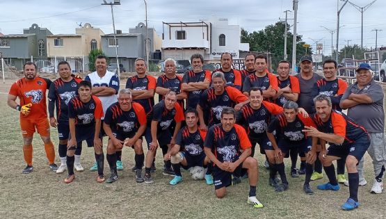 Lobos Negros estrena nueva piel y derrota a Exa Tec en la Independiente Colosso