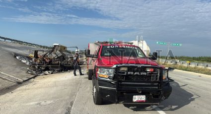 Identifican a trailero que murió calcinado en accidente de la Carretera Nacional