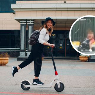 Mujer es captada transportando bebé en scooter; la critican en redes sociales | VIDEO