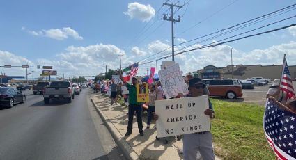 'No Kings': ciudadanos de Laredo inician protestas desde temprana hora