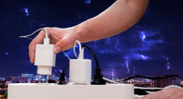 ¿Es malo desconectar los aparatos cuando hay tormenta eléctrica?; esto dice la ciencia